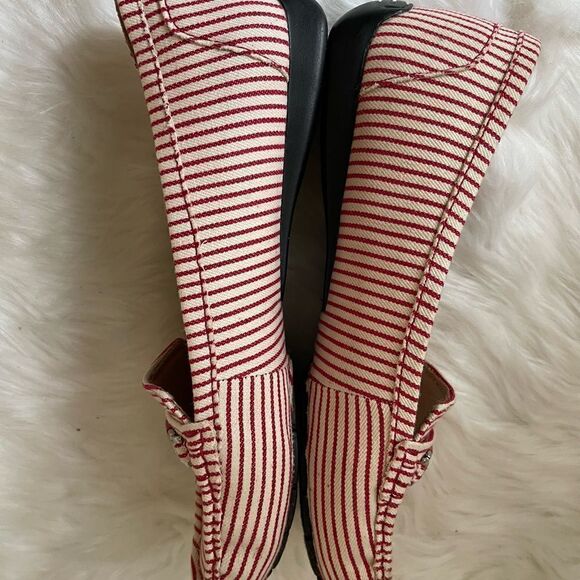 Life Stride vanity red & white stripes slip on loafers with memory foam … - Picture 7 of 9